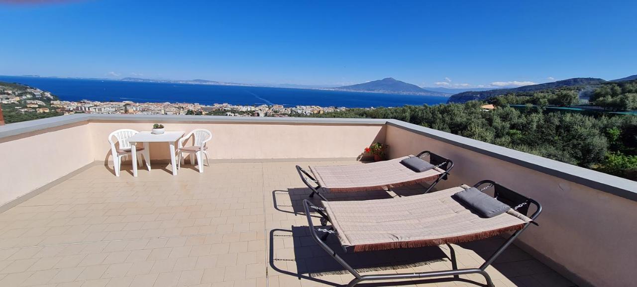 Achille Apartment
